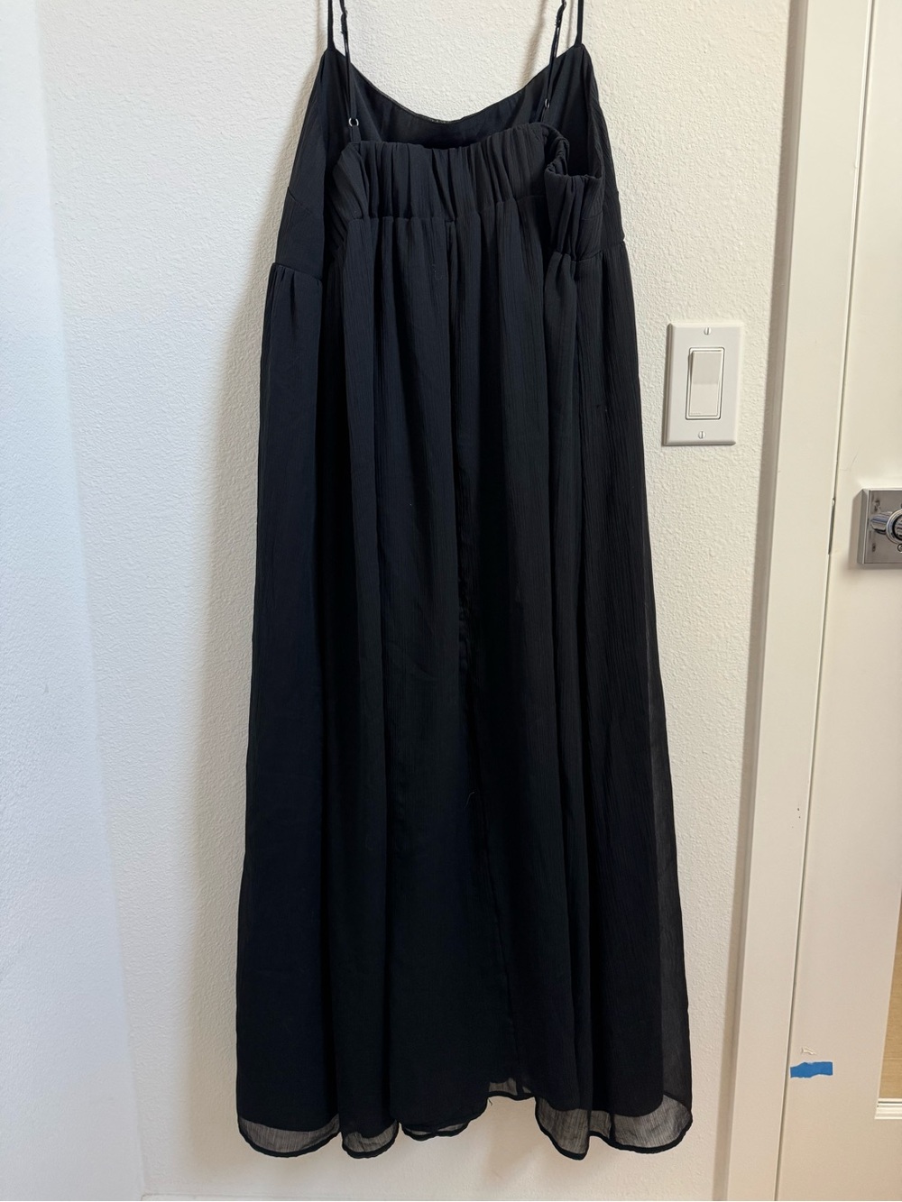 Abercrombie & Fitch Black Maxi Dress with Spaghetti Straps - Picture 2 of 3
